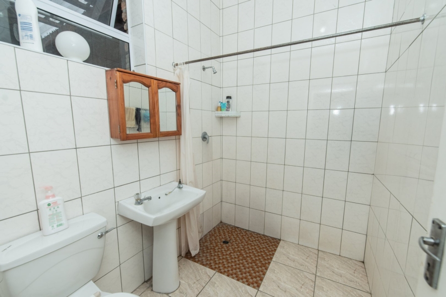 6 Bedroom Property for Sale in Newton Park Eastern Cape